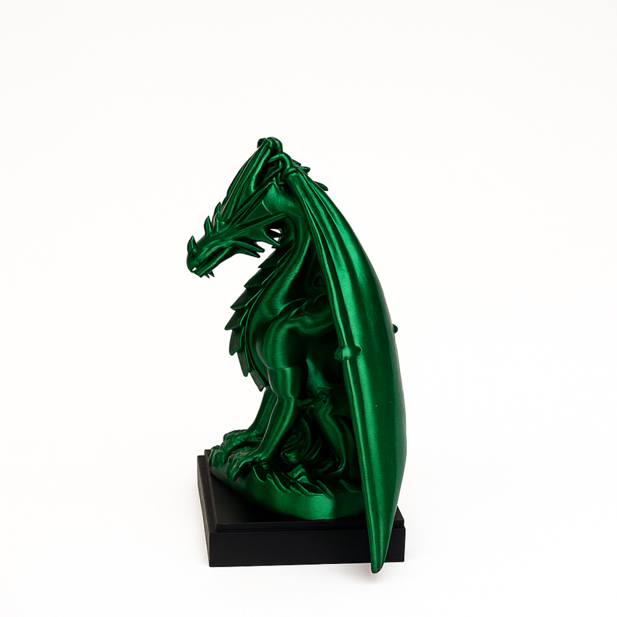 Szmaragdowy Smok – Figurka 3D na Postumencie